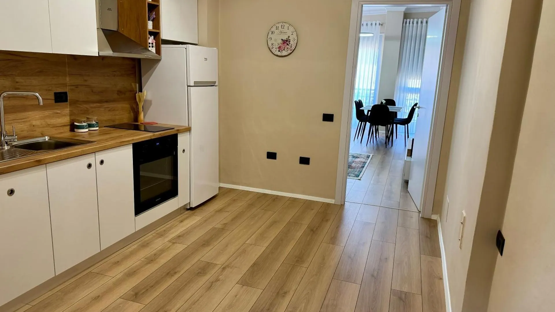 New Bazaar Cozy Apartment 4 Tirana